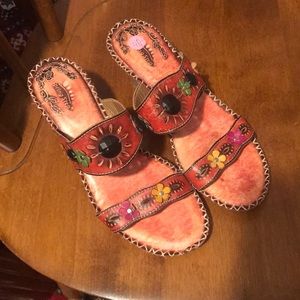 Spring Step Sandals Size 40 (appx Size 9/10)